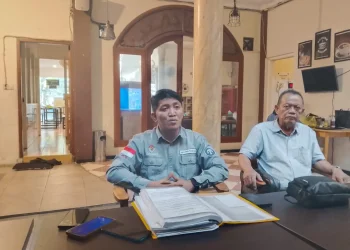 Kuasa Hukum Harto, Vardy Satrio Raharjo membeberkan awal mula sengketa aset paman dan keponakan di Malang. (Foto/M Sholeh)