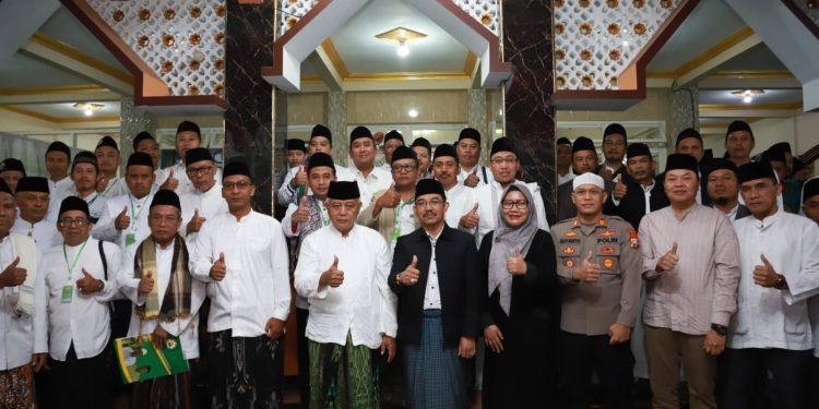 Bupati Malang bersama rombongan