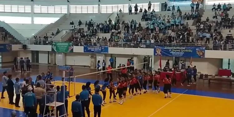 Klasemen sementara 10 besar Porprov Jatim hari Jumat, 4 Juli 2025. /Foto: Tugumalang.id/M. Sholeh