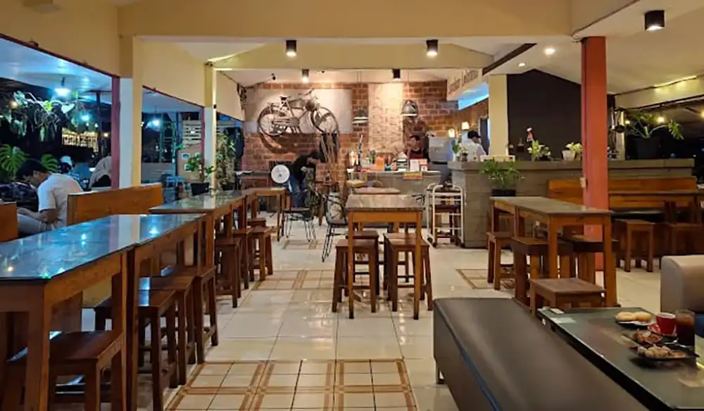 Lupa Cafe
