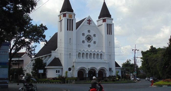 Prakiraan cuaca Malang untuk hari Jumat, 18 Juli 2025 yang diperkirakan dalam kondisi berawan. /Foto: Tugumalang.id/Bagus Rachmad Saputra