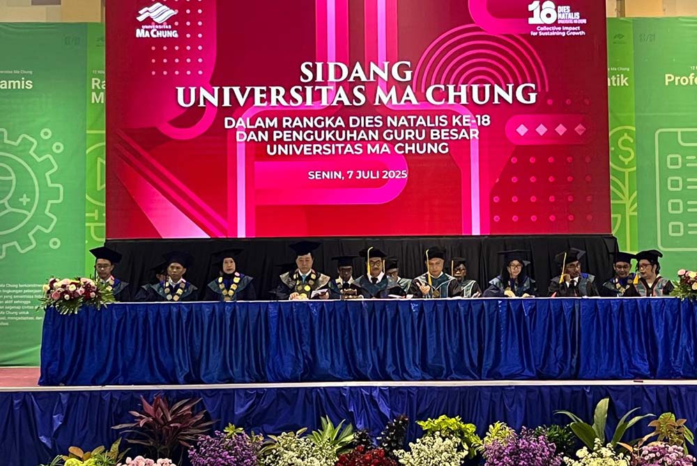Sidang terbuka Universitas Ma Chung Malang