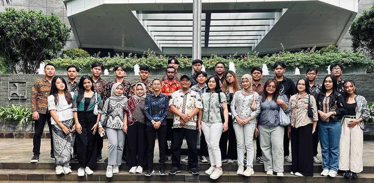 Foto bersama di Kementerian PUPR