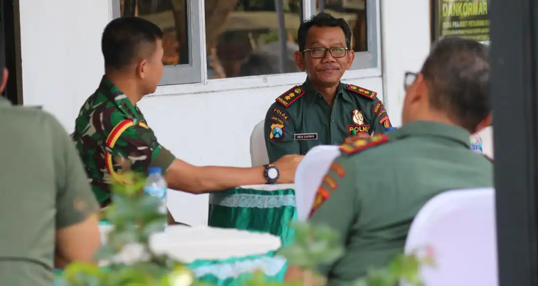 Perhutani KPH Malang Kolaborasi dengan TNI AL Malang
