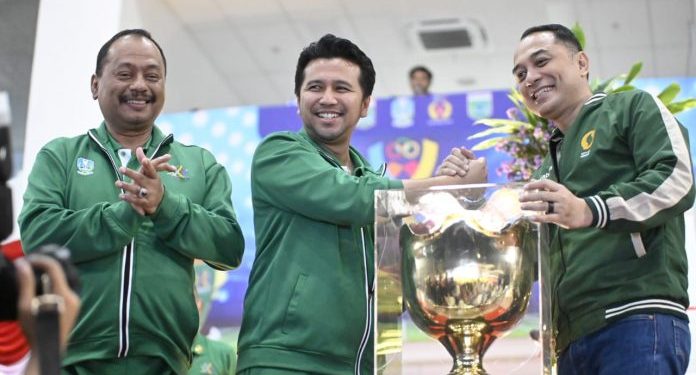 Surabaya juara umum