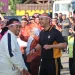 Kapolres Batu AKBP Andi Yudha Pranata saat olahraga bersama. Foto: Dok.