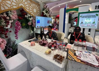 Chatour Travel hadir di Pameran Haji dan Umrah di Matos Malang dengan promo yang menarik bagi masyarakat./Foto: Tugumalang.id/Bagus Rachmad Saputra