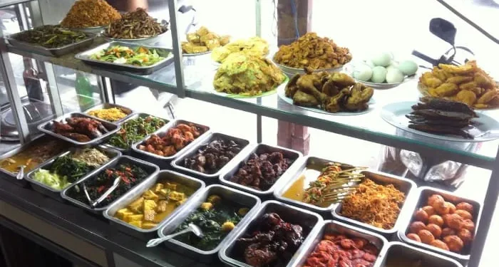 Rekomendasi tempat sarapan dekat Unikama sebagai referensi berburu menu sarapan bagi mahasiswa yang enak dan harganya terjangkau. /Foto: Pinterest.
