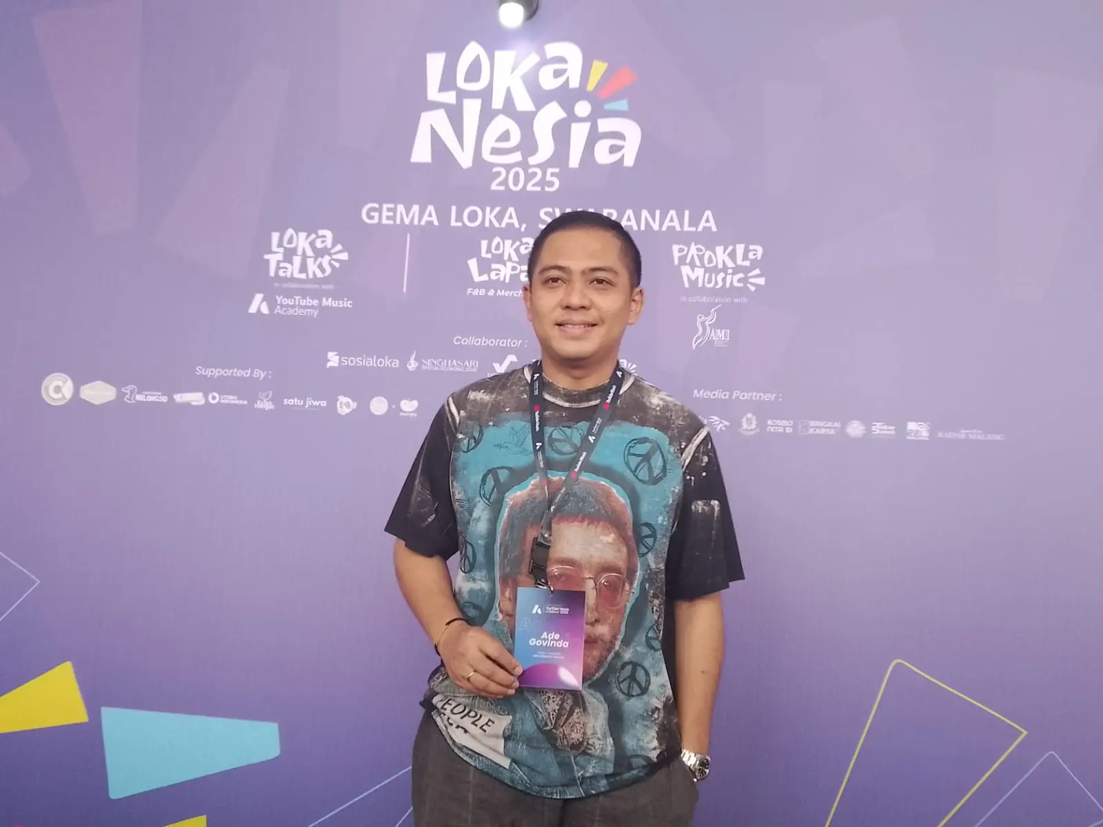 Ade Govinda saat mengisi acara dalam gelaran Loka Nesia 2025 di MCC. (Foto/M Sholeh)