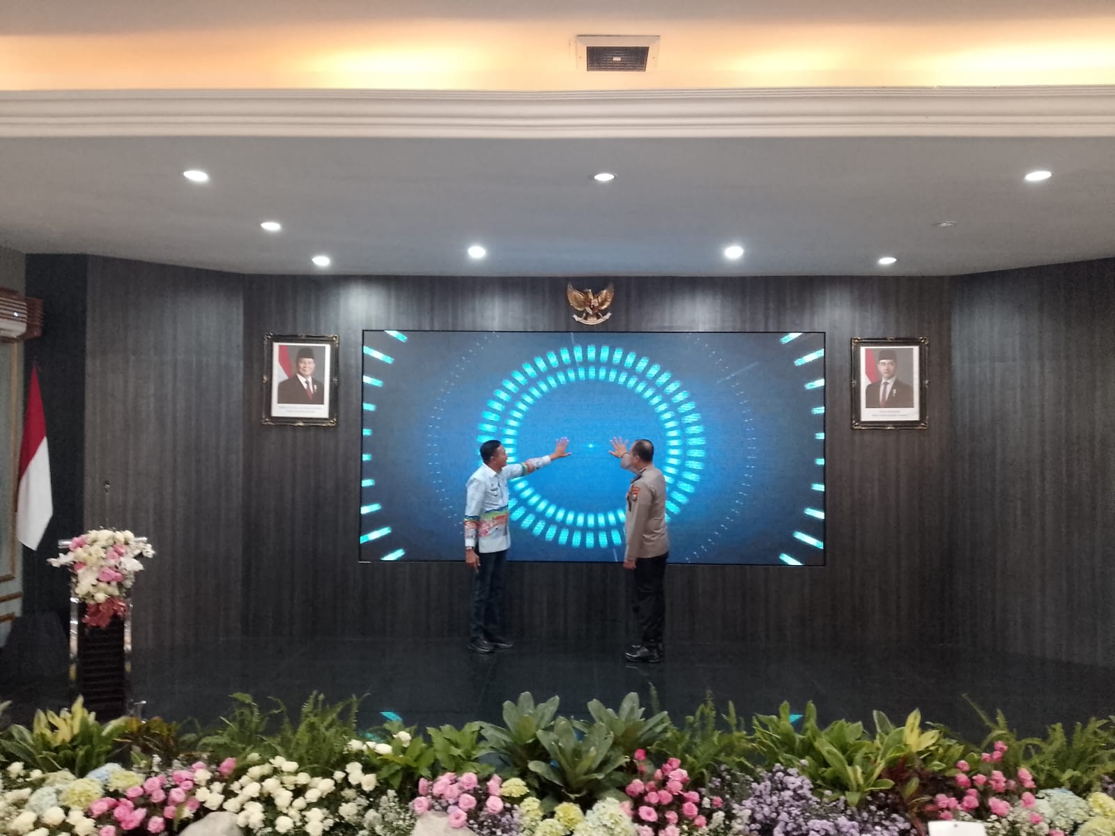 Wali Kota Malang dan Kapolresta Malang Kota meresmikan aplikasi Jogo Ngalam. (Foto/M Sholeh)
