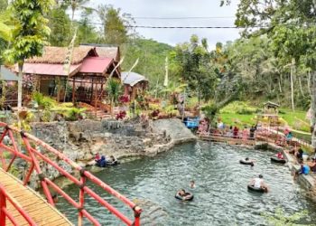 Rekomendasi wisata Wonosari, Kabupaten Malang yang cocok dijadikan destinasi berwisata bersama keluarga./Foto: Google Review Umbulan Tanaka/Wahyu Nurramadan.