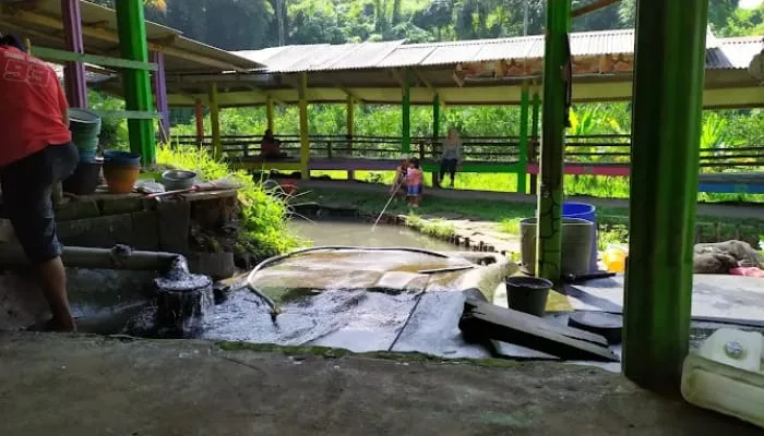 Kolam Pemancingan Talangagung./Foto: Google Review/Wafiq.