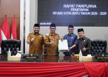 Penetapan RPJMD Mbatu Sae 2025-2029 di Kota Batu. Foto: Prokopim KWB