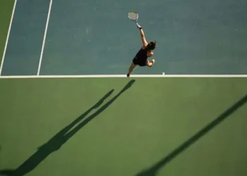 Rekomendasi lapangan tenis di Malang yang bisa dijadikan referensi, untuk menyalurkan hobi dan menjaga kebugaran tubuh bagi para pecinta olahraga tenis./Foto: Unsplash.com/Prashant Gurung