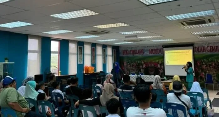 PSLC gelar event Public Talk di Kota Mataram, NTB untuk meningkatkan pemahaman dan kesadaran masyarakat dalam mendukung tumbuh kembang anak berkebutuhan khusus. /Foto: Dok. PSLC