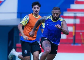 Prediksi susunan pemain Arema FC vs PSBS Biak di BRI Super League 2025/2026. /Foto: Instagram @aremafcofficial
