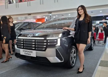 Penampakan unit baru Hyundai Stargazer Cartenz yang kini resmi mengaspal di Malang. Foto: Azmy