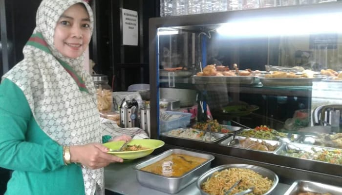 Prasmanan Kedai Rumah Madinah./Foto: Google Review.