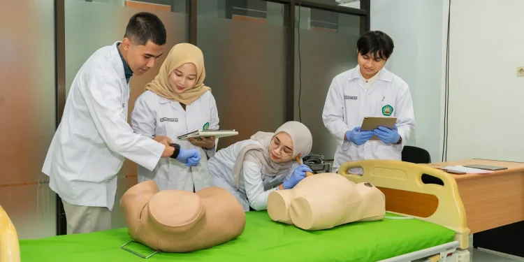 Mahasiswa FK Unisma