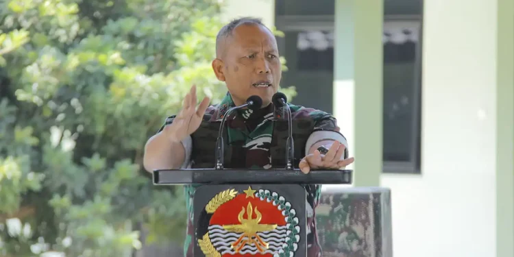 Perang melawan sampah