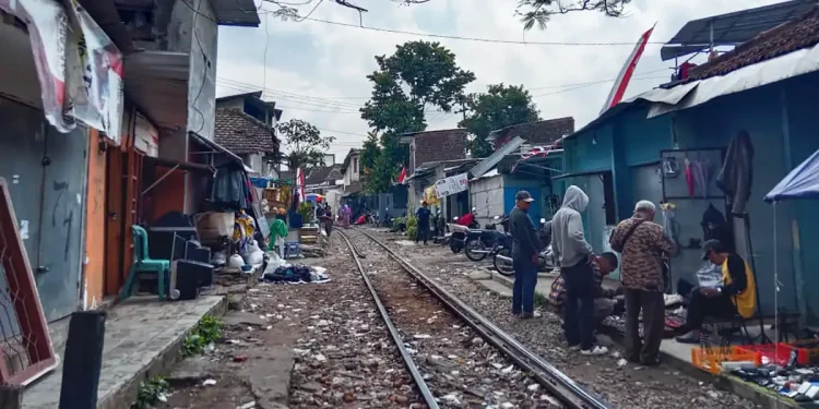 Pasar Comboran