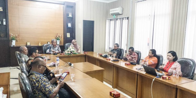 Terima kunjungan dari Perwakilan PPA Klaster Sumba Tengah, Unikama siap berkolaborasi tingkatkan pemerataan kualitas pendidikan di daerah. /Foto: Dok. Unikama.