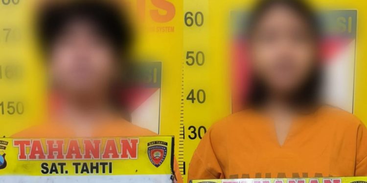 Tersangka HNM dan AM ditangkap polisi usai lakukan aborsi serta menbuang jenazah janin. Foto: Polres Malang