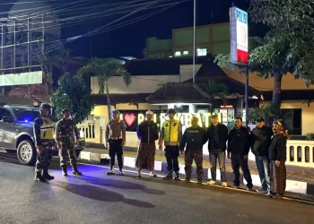 Polres Batu menggelar patroli skala besar guna mencegah aksi demonstrasi. Foto: Dok. Polres Batu