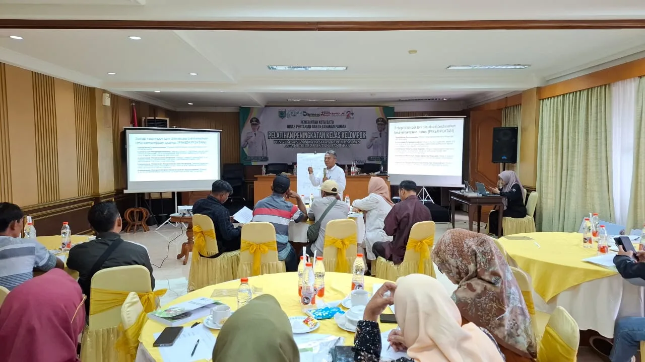Pelatihan peningkatan kelas kelompok tani di Kota Batu. Foto: Azmy