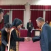 Pelepasan dan sumpah profesi calon guru Fakultas Ilmu Pendidikan Unikama. (Foto/M Sholeh)
