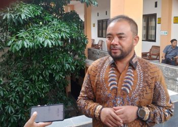 Wakil Wali Kota Batu Heli Suyanto angkat bicara soal temuan makanan MBG basi dan bau. Foto: Azmy