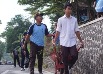 Aksi World Cleanup Day 2025 di Kota Batu. Foto: Diskominfo Kota Batu