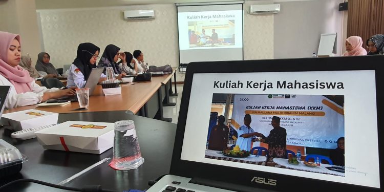 Focus Group Discussion (FGD) UIN Malang. Foto/dok UIN Malang