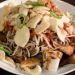 Rekomendasi Ketoprak di Malang yang bisa dijadikan referensi menikmati kuliner khas Jakarta./Foto: Pinterest/Eriez Carissa.
