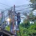 Ilustrasi kabel-kabel semrawut di Kota Batu. Foto: Istimewa