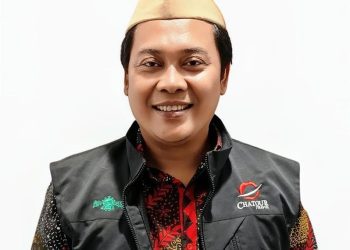 H Muhibbin Billah, pemilik Chatour Travel, biro umrah dan haji plus salah satu yang terbesar di Jawa Timur. Foto/dok