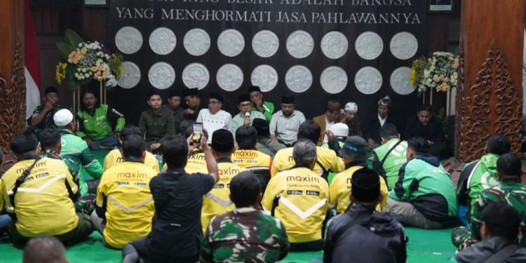 Pemkot Batu dan Aliansi Ojol gelar doa bersama. Foto: Prokopim KWB