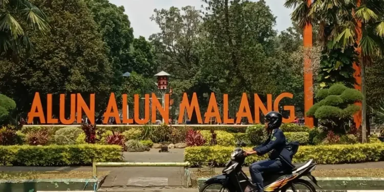 Alun-alun Merdeka Kota Malang