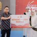 Chatour Travel berikan apresiasi kepada wisudawan tahfidz dengan pemberian program umroh gratis. /Foto: Dok. Chatour Travel.