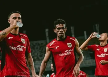 Informasi prediksi susunan pemain Timnas Indonesia vs Lebanon di FIFA Matchday yang dihelat di Stadion GBT Surabaya, Senin (8/9/2025). /Foto: Instagram @timnasindonesia.