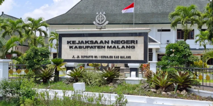 Kantor Kejari Kabupaten Malang, ada dugaan penyalahgunaan dana di KONI Kabupaten Malang. Foto: Aisyah Nawangsari Putri