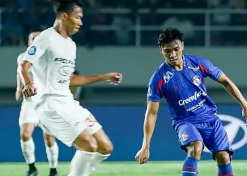 Persis Solo vs Arema FC