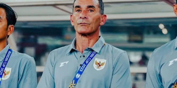 Pelatih Timnas Indonesia U-23, Gerald Vanenburg tegaskan pemain Timnas Indonesia U-23 wajib meraih kemenangan di setiap laga Kualifikasi Piala Asia U-23 2026. Foto: Instagram @timnasindonesia.