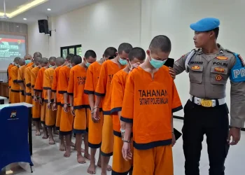Perusakan pos polisi