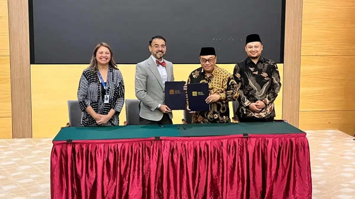 Rektor Unisma Prof. Junaidi