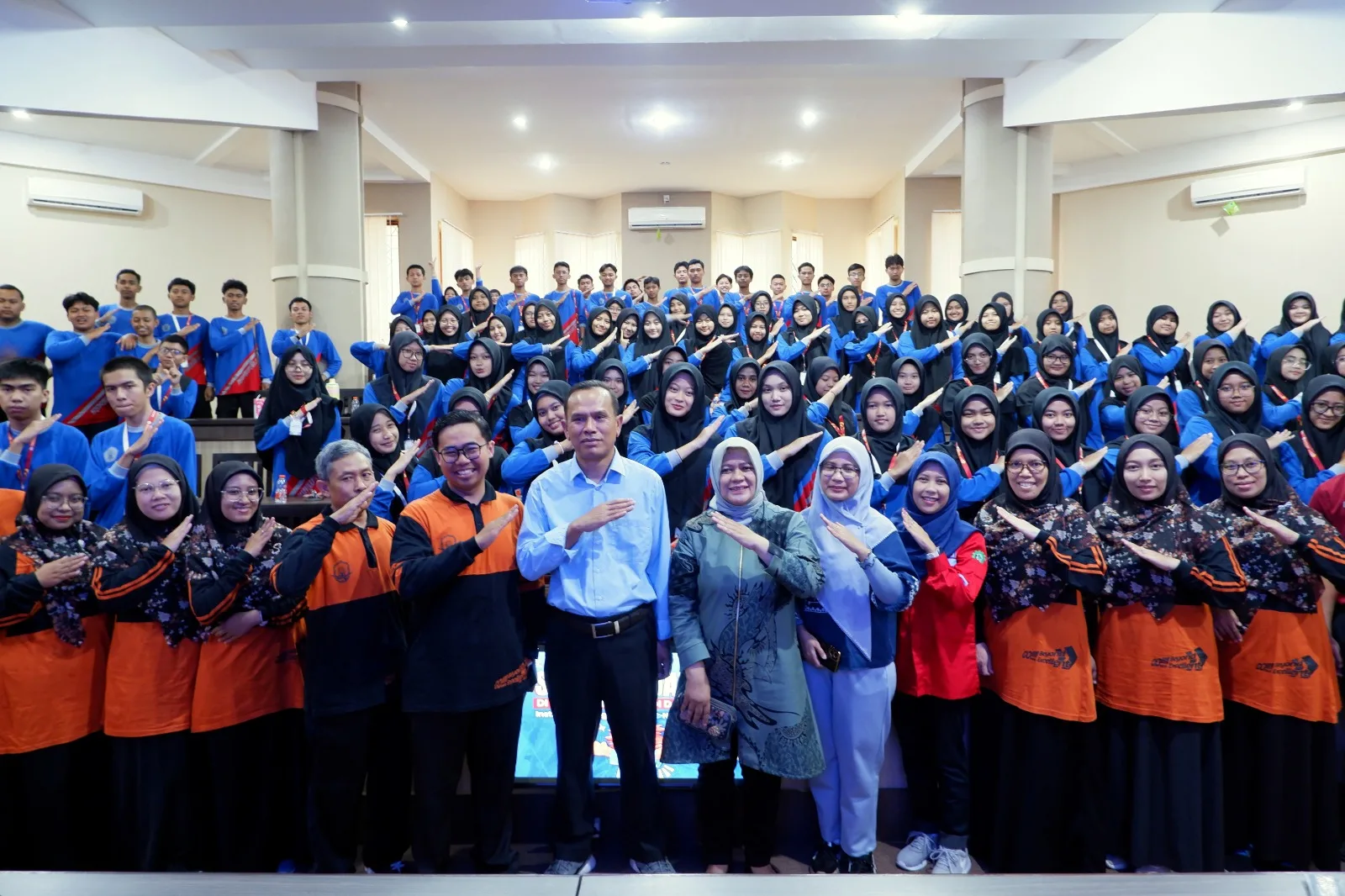 Siswa kelas XI dan XII MA Muhammadiyah I Kota Malang kunjungi ITN Malang. Foto/dok