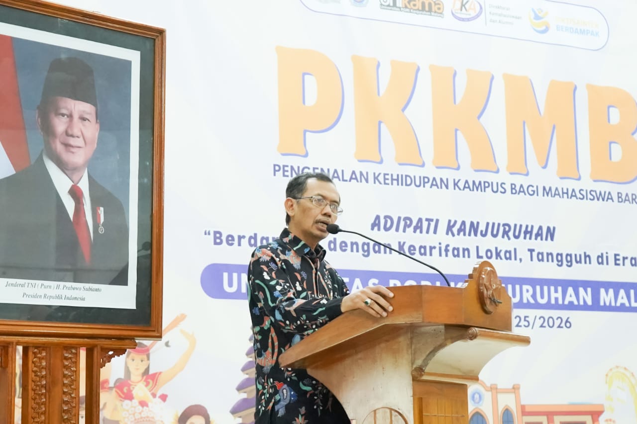 Sambutan Wakil Rektor I Unikama, Dr. Choirul Huda, M.Si dalam acara Studium Generale. /Foto: Dok. Unikama.