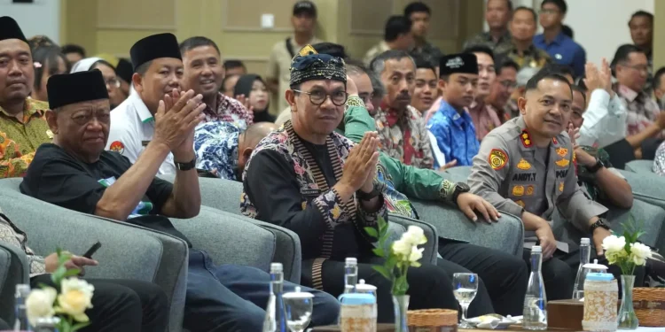 Jajaran Forkopimda Kota Batu saat menghadiri refleksi HUT ke-24 bersama Pokja Peningkatan Status. Foto: Azmy
