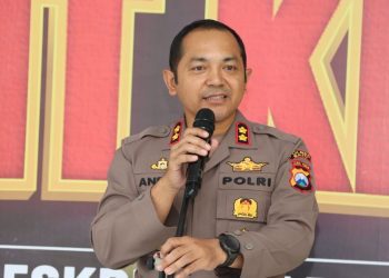 Kapolres Batu AKBP Andi Yudha Pranata menyebut warga boleh pinjam kendaraan dinas polisi. Foto: Azmy