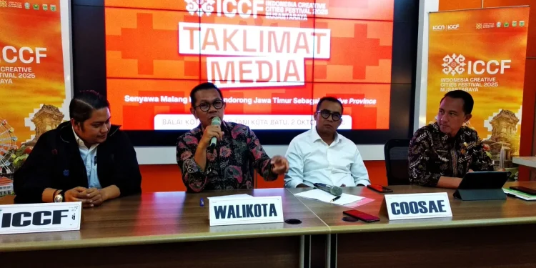 Wali Kota Batu, Nurochman memaparkan rencana gelaran ICCF 2025. (Foto/M Sholeh)